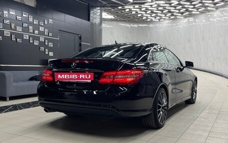 Mercedes-Benz E-Класс, 2012 год, 2 750 000 рублей, 32 фотография