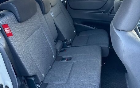 Toyota Sienta II, 2021 год, 1 455 000 рублей, 7 фотография