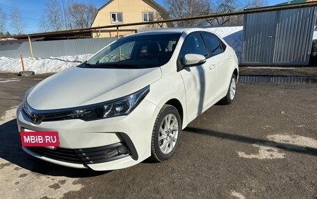 Toyota Corolla, 2018 год, 1 790 000 рублей, 2 фотография