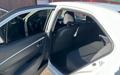 Toyota Corolla, 2018 год, 1 790 000 рублей, 19 фотография