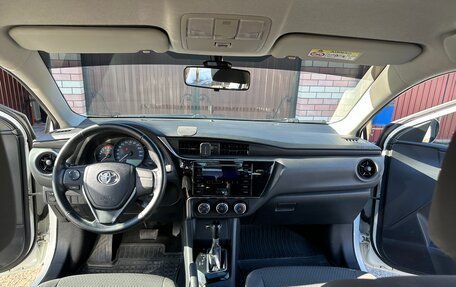 Toyota Corolla, 2018 год, 1 790 000 рублей, 24 фотография