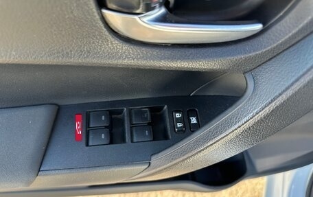 Toyota Corolla, 2018 год, 1 790 000 рублей, 14 фотография