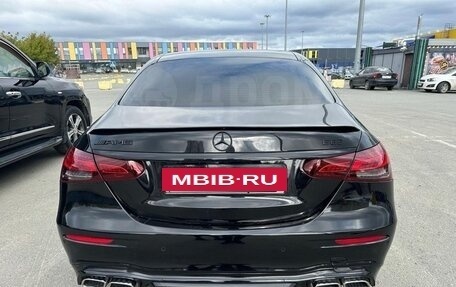 Mercedes-Benz E-Класс, 2016 год, 2 190 000 рублей, 3 фотография