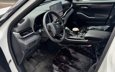 Toyota Highlander, 2025 год, 5 800 000 рублей, 13 фотография