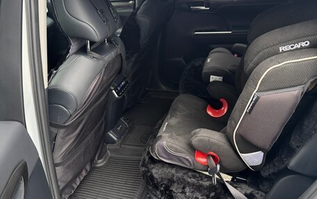 Toyota Highlander, 2025 год, 5 800 000 рублей, 15 фотография