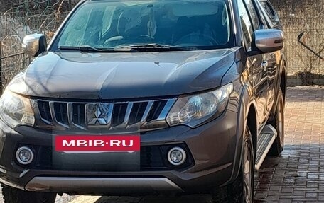Mitsubishi L200 IV рестайлинг, 2017 год, 1 450 000 рублей, 4 фотография