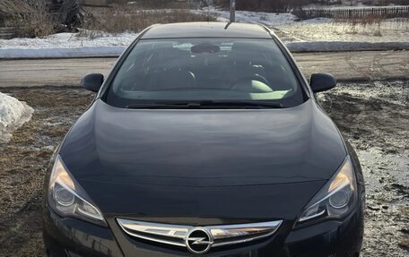 Opel Astra J, 2013 год, 850 000 рублей, 2 фотография