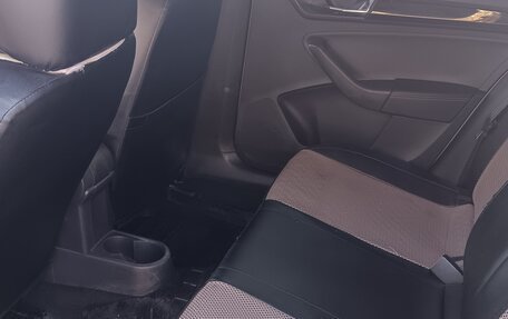 Skoda Rapid I, 2017 год, 1 050 000 рублей, 7 фотография