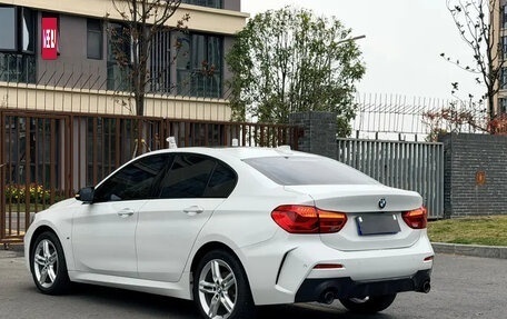 BMW 1 серия, 2022 год, 2 050 000 рублей, 5 фотография