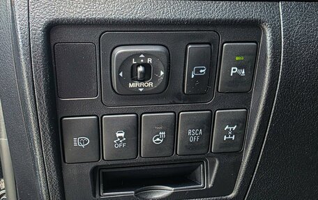 Toyota Land Cruiser 200, 2014 год, 4 750 000 рублей, 20 фотография