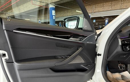 BMW 5 серия, 2020 год, 5 999 000 рублей, 33 фотография