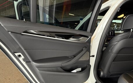 BMW 5 серия, 2020 год, 5 999 000 рублей, 35 фотография