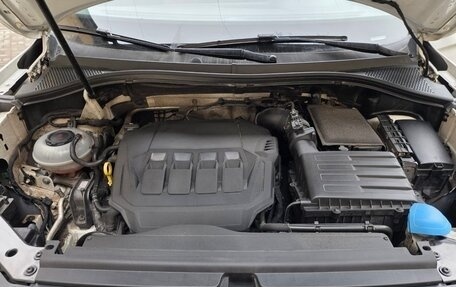 Volkswagen Tiguan II, 2019 год, 3 675 000 рублей, 10 фотография