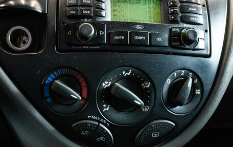 Ford Focus IV, 2003 год, 299 000 рублей, 17 фотография