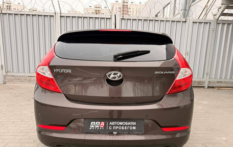 Hyundai Solaris II рестайлинг, 2015 год, 1 090 000 рублей, 5 фотография