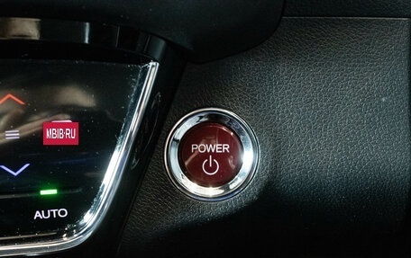 Honda Vezel, 2014 год, 1 449 000 рублей, 18 фотография