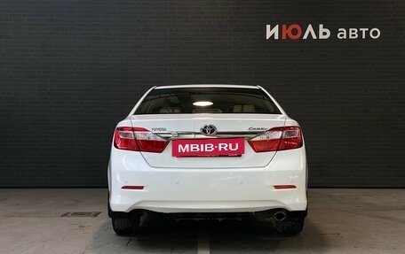 Toyota Camry, 2012 год, 1 929 000 рублей, 6 фотография