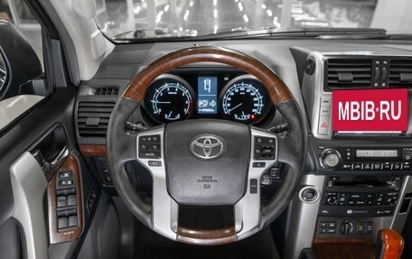 Toyota Land Cruiser Prado 150 рестайлинг 2, 2012 год, 2 950 000 рублей, 10 фотография