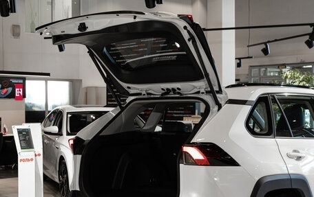 Toyota RAV4, 2025 год, 5 090 000 рублей, 15 фотография