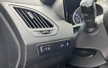 Hyundai ix35 I рестайлинг, 2015 год, 1 330 000 рублей, 11 фотография