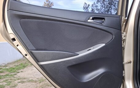 Hyundai Solaris II рестайлинг, 2012 год, 815 000 рублей, 16 фотография