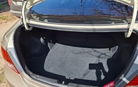 Hyundai Solaris II рестайлинг, 2012 год, 815 000 рублей, 22 фотография