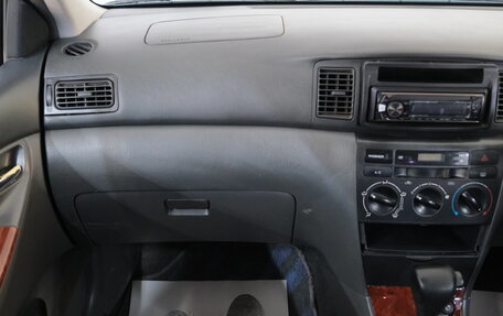 Toyota Corolla, 2002 год, 599 000 рублей, 17 фотография