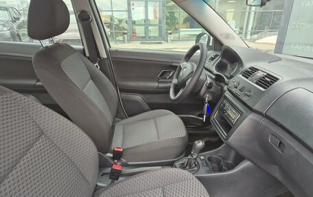 Skoda Fabia II, 2013 год, 750 000 рублей, 7 фотография