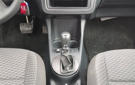 Skoda Fabia II, 2013 год, 750 000 рублей, 11 фотография