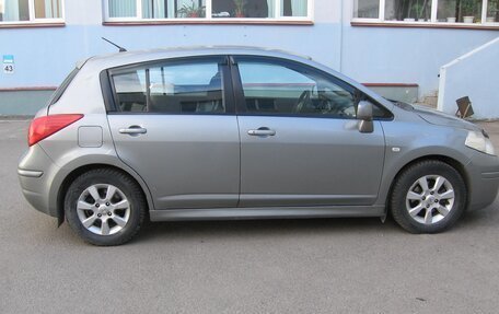 Nissan Tiida, 2010 год, 390 000 рублей, 2 фотография