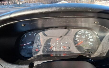 KIA Sportage IV рестайлинг, 2003 год, 300 000 рублей, 14 фотография