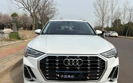 Audi Q3, 2022 год, 2 430 000 рублей, 2 фотография