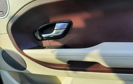 Land Rover Range Rover Evoque I, 2013 год, 1 950 000 рублей, 15 фотография