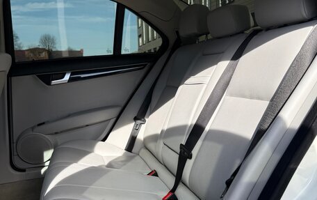 Mercedes-Benz C-Класс, 2012 год, 1 095 000 рублей, 17 фотография