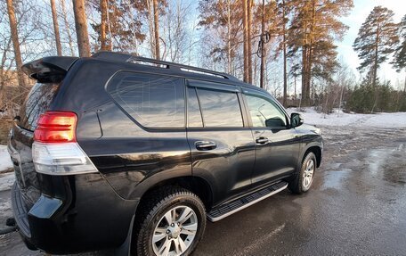 Toyota Land Cruiser Prado 150 рестайлинг 2, 2011 год, 2 750 000 рублей, 3 фотография