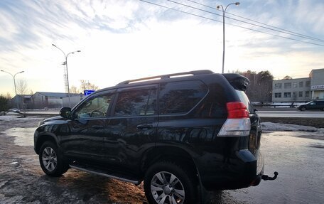 Toyota Land Cruiser Prado 150 рестайлинг 2, 2011 год, 2 750 000 рублей, 9 фотография