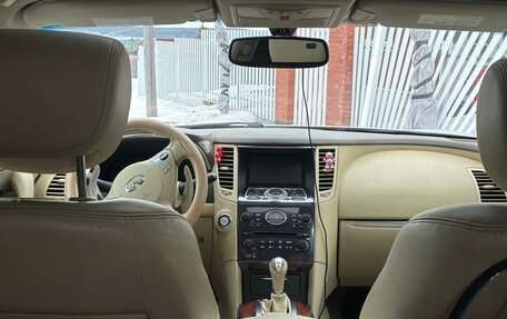Infiniti FX II, 2009 год, 1 850 000 рублей, 16 фотография