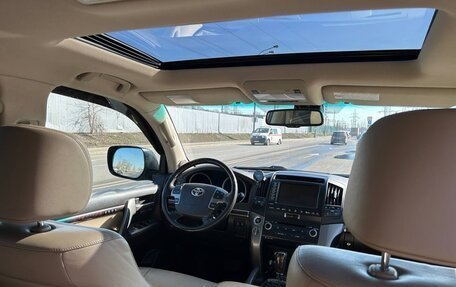 Toyota Land Cruiser 200, 2008 год, 3 300 000 рублей, 6 фотография