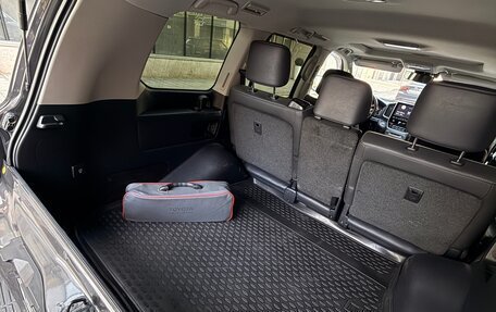 Toyota Land Cruiser 200, 2019 год, 6 800 000 рублей, 12 фотография