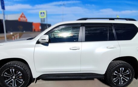 Toyota Land Cruiser Prado 150 рестайлинг 2, 2014 год, 4 200 000 рублей, 2 фотография