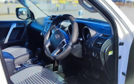 Toyota Land Cruiser Prado 150 рестайлинг 2, 2014 год, 4 200 000 рублей, 11 фотография