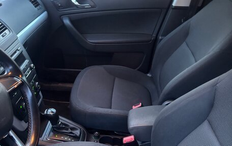 Skoda Yeti I рестайлинг, 2015 год, 800 000 рублей, 11 фотография