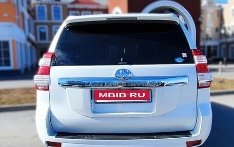 Toyota Land Cruiser Prado 150 рестайлинг 2, 2014 год, 4 200 000 рублей, 8 фотография