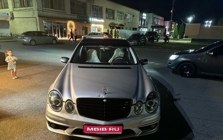 Mercedes-Benz E-Класс, 2004 год, 1 100 000 рублей, 1 фотография