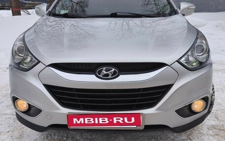 Hyundai ix35 I рестайлинг, 2011 год, 1 300 000 рублей, 1 фотография