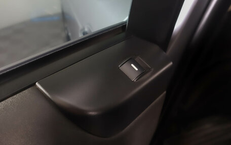 Land Rover Range Rover III, 2011 год, 2 249 000 рублей, 30 фотография