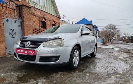 Volkswagen Jetta VI, 2009 год, 650 000 рублей, 22 фотография