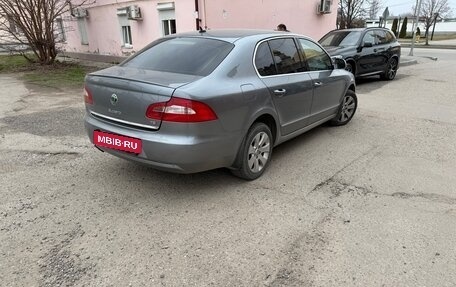 Skoda Superb III рестайлинг, 2010 год, 1 000 000 рублей, 5 фотография