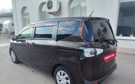 Toyota Sienta II, 2016 год, 1 350 000 рублей, 11 фотография