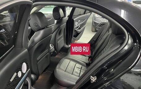 Mercedes-Benz E-Класс, 2019 год, 3 250 000 рублей, 22 фотография